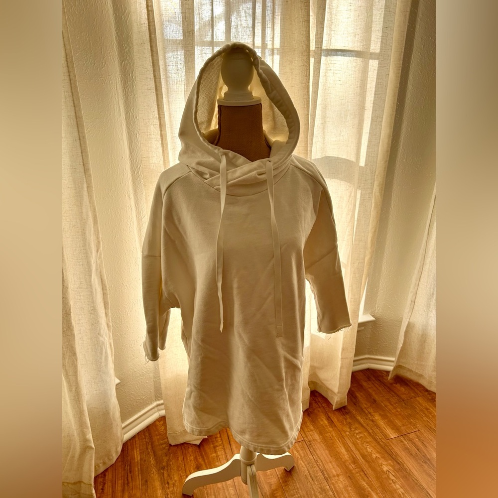 ALO Yoga short sleeve oversized cream white beige sweater cut off shirt - Picture 3 of 8